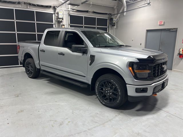 2025 Ford F-150 STX 4dr SuperCrew 4WD