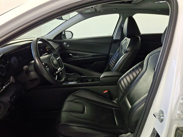 Used 2024 Hyundai Elantra Sedan