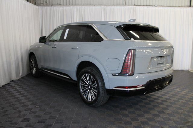 New 2026  Cadillac LUXURY image 4