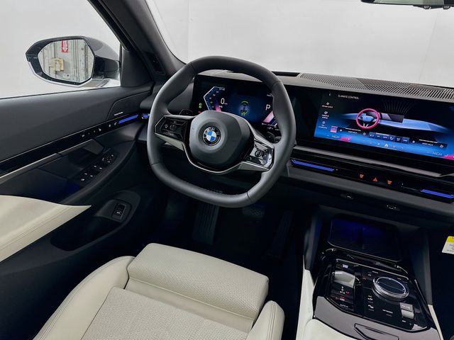 2025 BMW 5 Series 530i xDrive 24