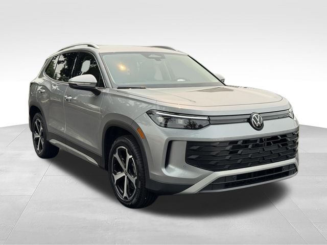 Silver Metallic 2025 Volkswagen Tiguan SUV / Crossover All-Wheel Drive 8-Speed Automatic