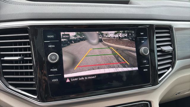 Used 2019 Black Volkswagen 3.6L V6 SEL R-Line image 25