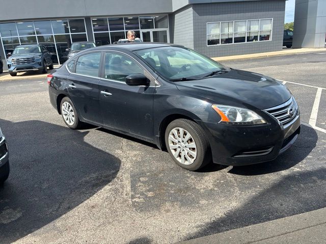 Super Black 2013 Nissan Sentra Sedan Front-Wheel Drive Continuously Variable Transmission