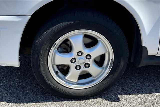 Used 2005 Ford Taurus SE 4D Sedan