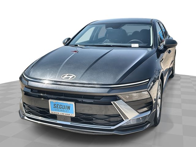 Portofino Gray 2025 Hyundai Sonata Sedan Front-Wheel Drive 8-Speed Automatic