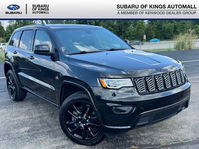 Diamond Black Crystal Pearlcoat 2022 Jeep Grand Cherokee SUV / Crossover Four-Wheel Drive 8-Speed Automatic