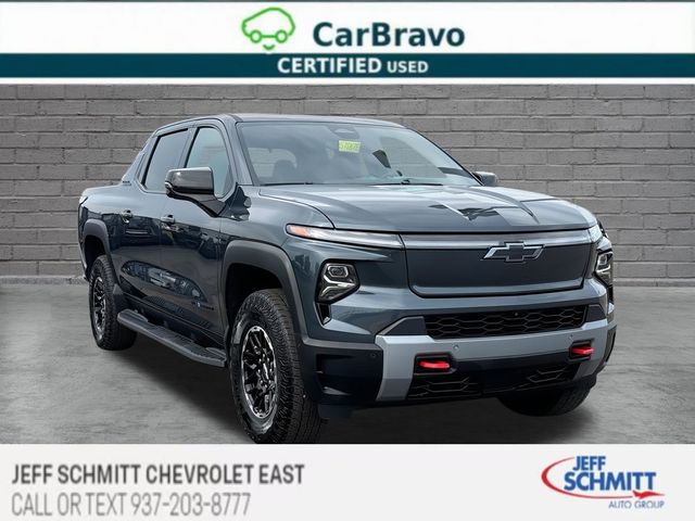  2026 Chevrolet Silverado EV Trail Boss Crew Cab (Max Range) e4WD   