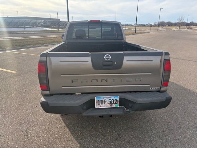 2004 Nissan Frontier XE-V6