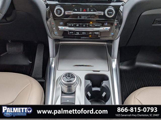 used 2021 Ford Explorer car