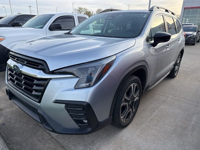 Ice Silver Metallic 2024 Subaru Ascent Limited 7-Passenger AWD SUV / Crossover All-Wheel Drive Continuously Variable Transmission