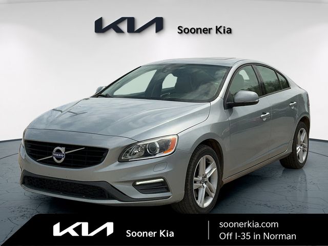 Electric Silver Metallic 2018 Volvo S60 T5 Dynamic Sedan Front-Wheel Drive Automatic