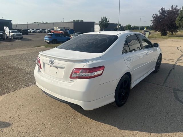 2011 White Toyota Camry LE FWD Sedan