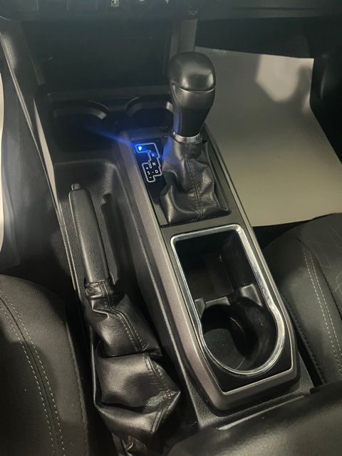 2019 Toyota Tacoma TRD Off-Road photo
