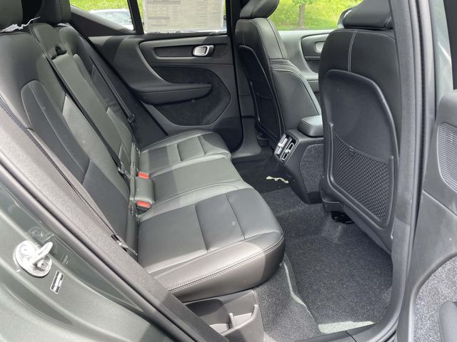 New 2026  Volvo B5 Core image 20