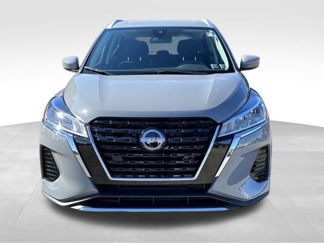 2023 Nissan Kicks SV 2