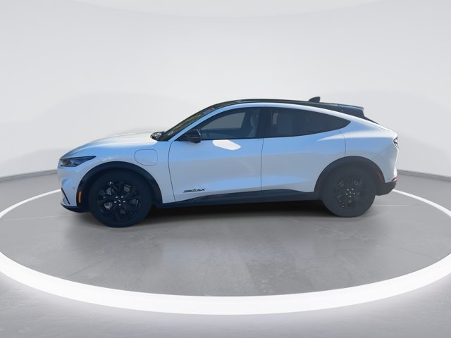 Used 2023 White Ford Premium image 8