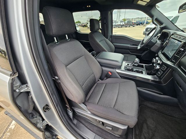 Used 2023 Silver Ford XLT image 30