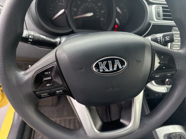 2016 Kia Rio LX 9