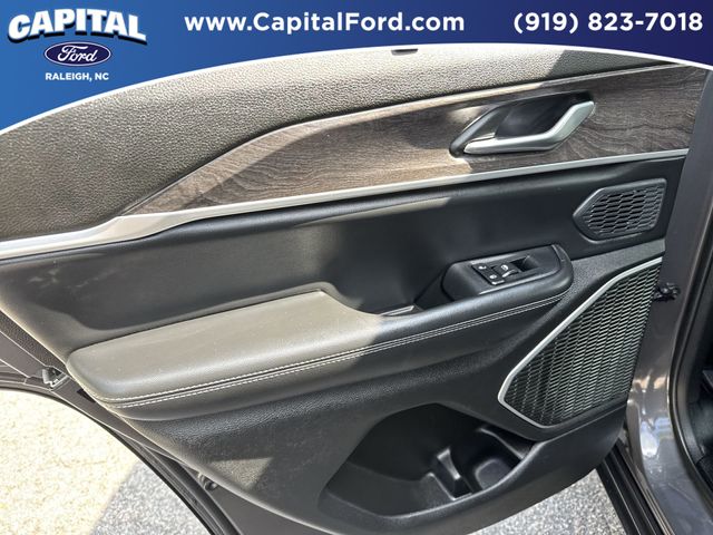 Used 2024 Gray Jeep Limited image 17