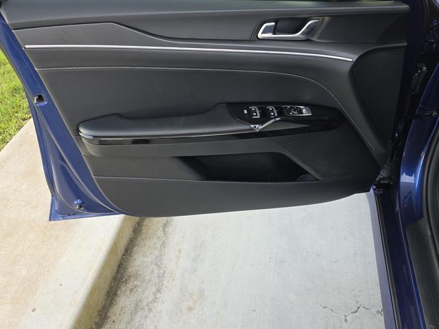 Used 2025 Kia K5 Sedan