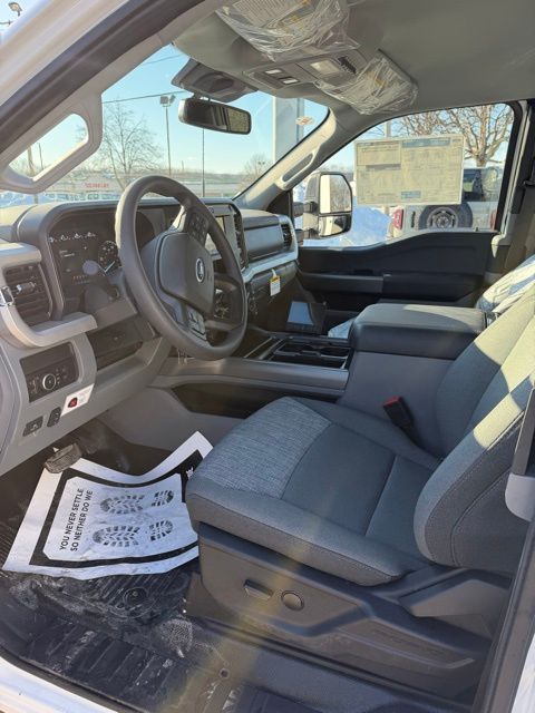 New 2026 White Ford XLT image 22