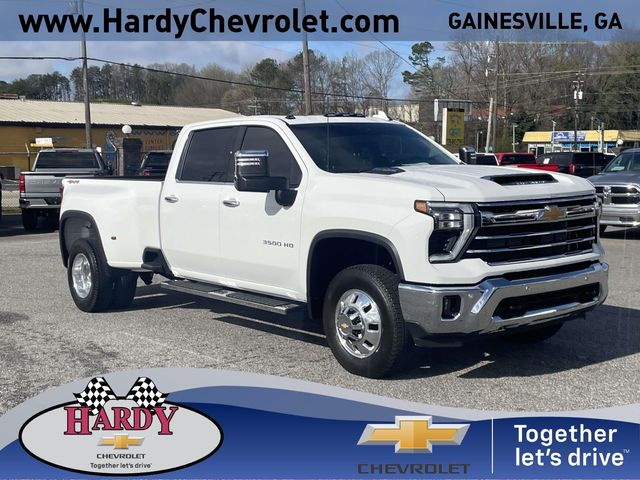 2025 Chevrolet Silverado 3500HD LTZ Crew Cab 4WD