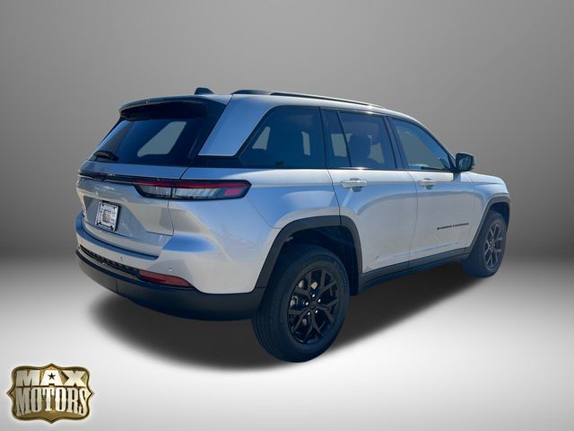 2024 Jeep Grand Cherokee Altitude 14