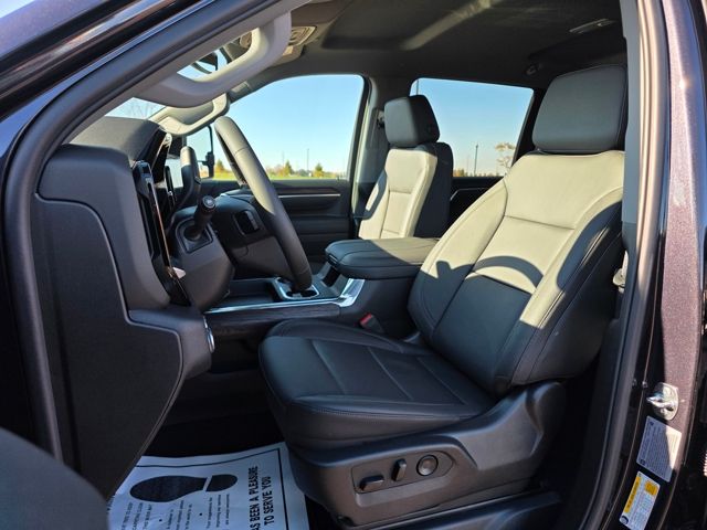 2026 GMC Sierra 3500HD SLT