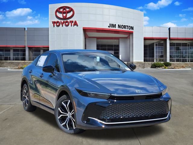 2026 Toyota Crown XLE's photo