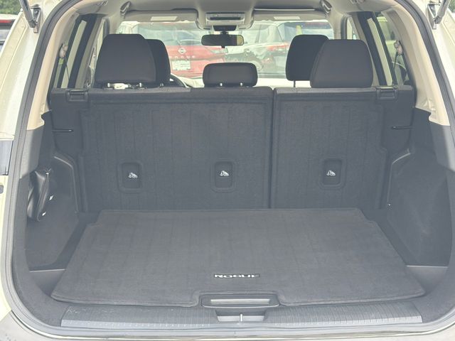 Used 2023 Nissan Rogue SUV