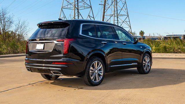 2025 Cadillac XT6 Premium Luxury - 6