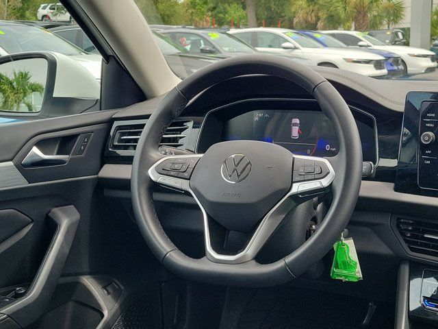 Certified Used 2025 White Volkswagen 1.5T S image 3