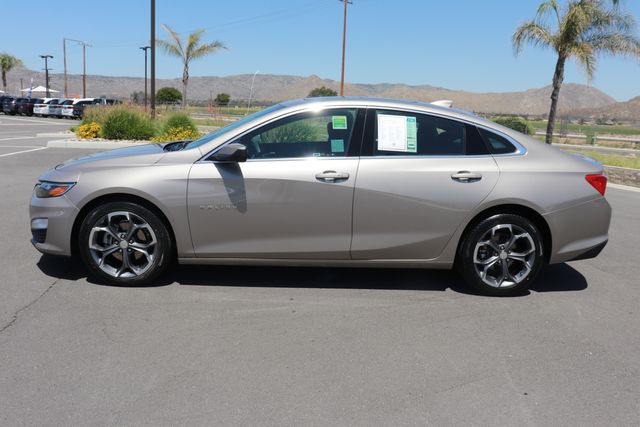 2024 Chevrolet Malibu LT photo