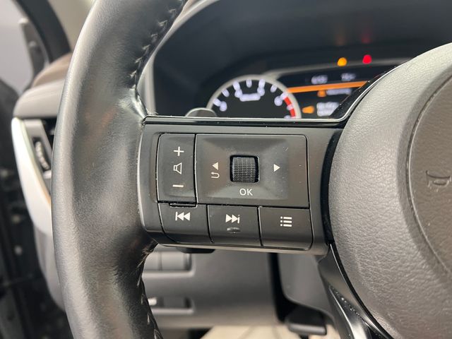 2021 Boulder Gray Pearl Nissan Rogue SL FWD SUV