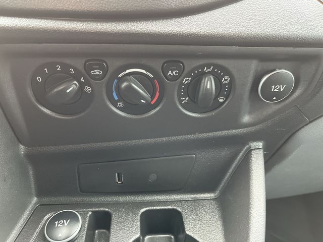 Used 2018 White Ford XLT image 17