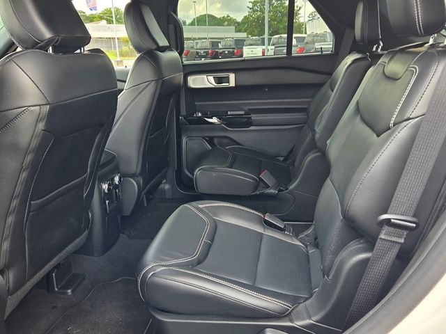 Used 2024 Ford Explorer SUV