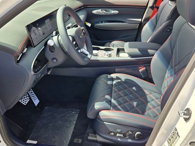 2027 Genesis Gv70
