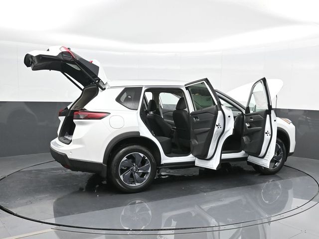 2025 Nissan Rogue SV 47