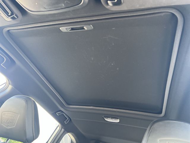 Used 2022 White Subaru Wilderness image 18