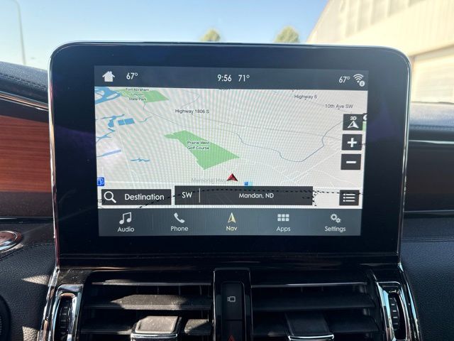 2018 Ingot Silver Lincoln Navigator L Select 4X4 SUV