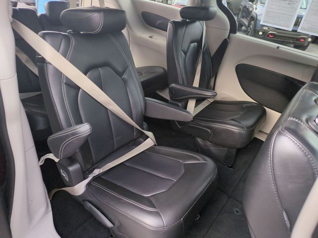 used 2023 Chrysler Pacifica car, priced at $23,790
