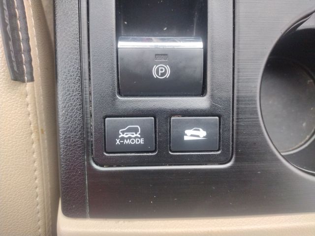 2016 Subaru Outback 3.6R photo