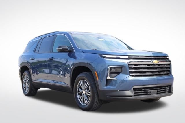 Lakeshore Blue Metallic 2025 Chevrolet Traverse SUV / Crossover Front-Wheel Drive 8-Speed Automatic