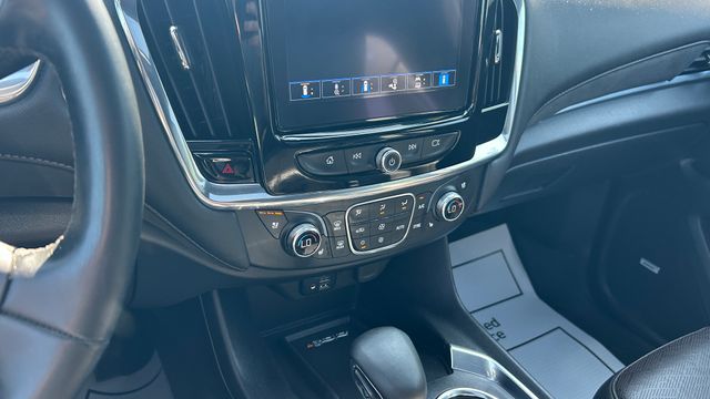 Used 2023 Chevrolet Traverse SUV