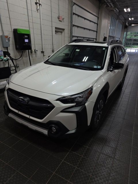 2024 Subaru Outback Limited White at Sutliff Volkswagen