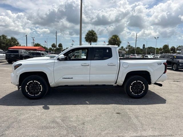 2024 Toyota Tacoma TRD Sport - Photo 14