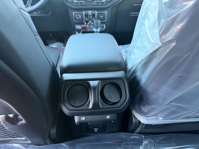 new 2026 Jeep Wrangler car, priced at $65,880
