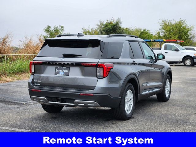 2025 Ford Explorer Active 8