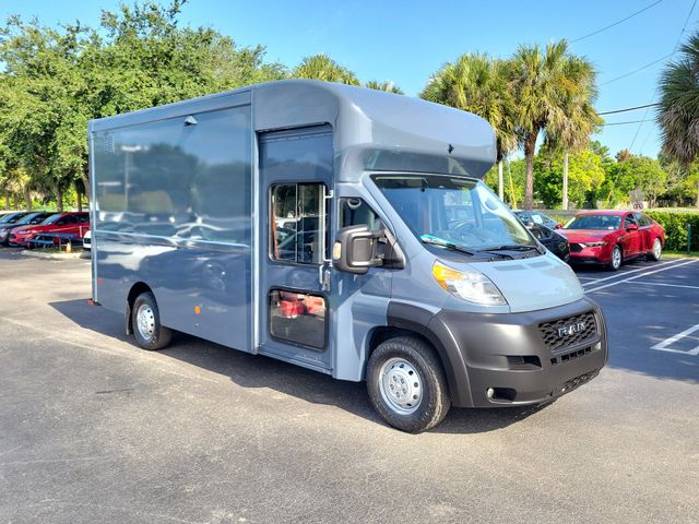 Patriot Blue Pearlcoat 2022 RAM ProMaster Chassis 3500 159 Extended Cutaway FWD Van Front-Wheel Drive 9-Speed Automatic