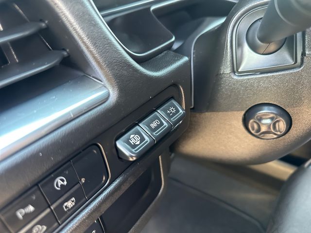 Used 2023 White Chevrolet High Country image 21